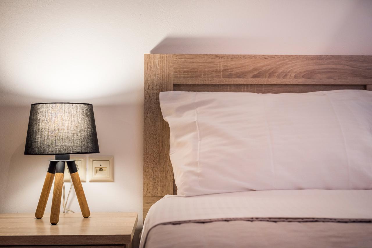 Aequor Luxury Apartments Chrissi Akti Chania Exterior foto