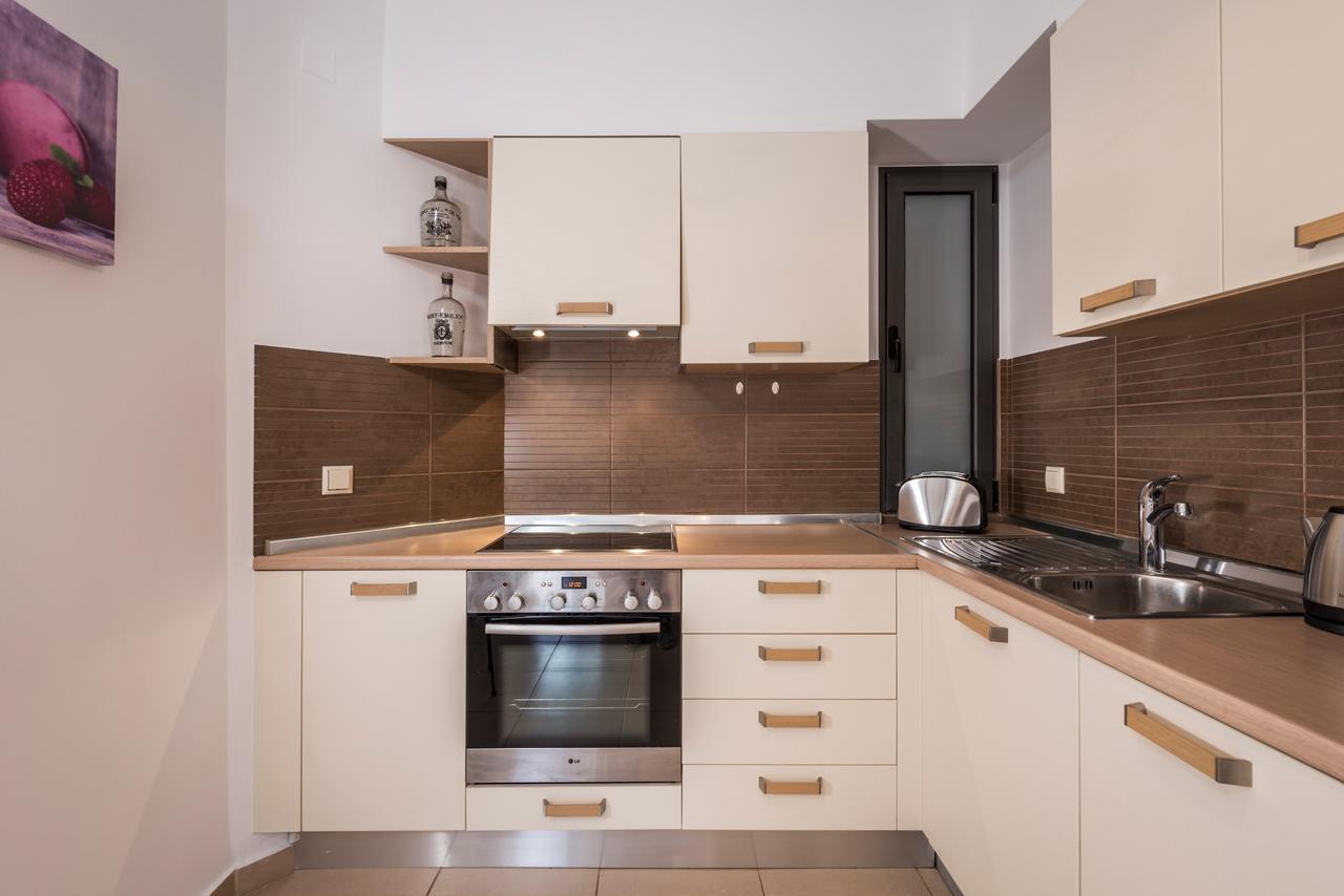 Aequor Luxury Apartments Chrissi Akti Chania Exterior foto