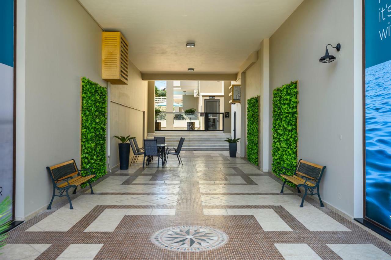 Aequor Luxury Apartments Chrissi Akti Chania Exterior foto